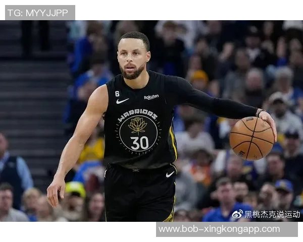 库里谈新赛季目标强调团队心态建设与胜利信念的重要性 库里谈新赛季目标强调团队心态建设与胜利信念的重要性