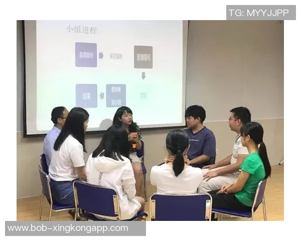 字母哥赞特纳创造空间与沟通能力展现团队协作精神 字母哥赞特纳创造空间与沟通能力展现团队协作精神