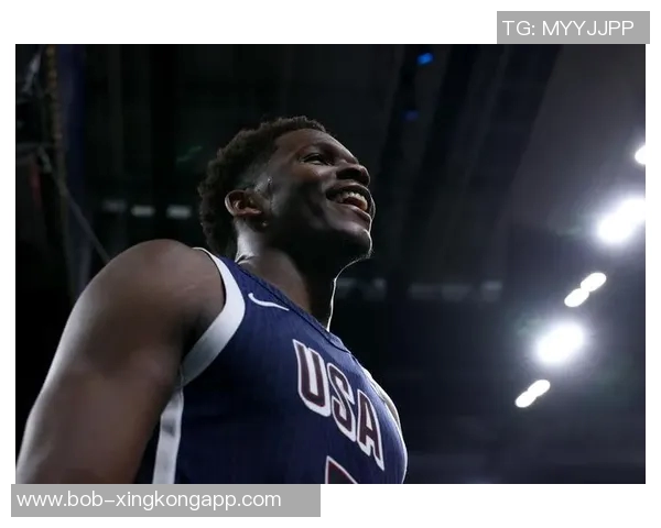 绝杀时刻爱德华兹展现关键球能力堪称顶尖存在